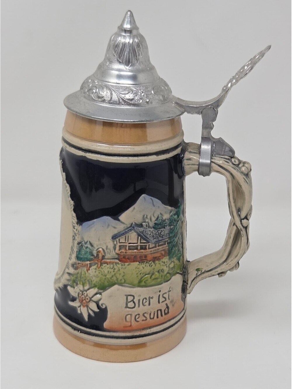 Original Thewalt German Beer Stein Stuttgart Scene Pewter Lid Mug